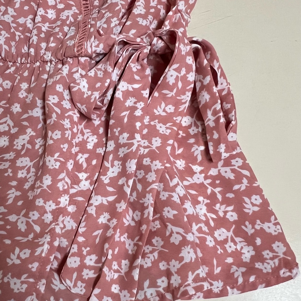 Sienna Sky Women's Floral Pink Blouse, Size XS - NWT - Picture 6 of 8